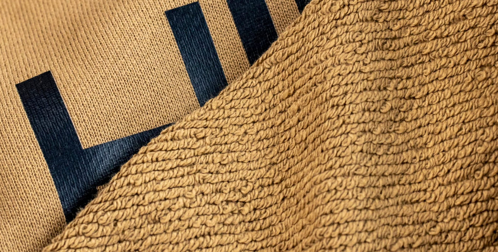 Tessuto esterno in 100% cotone premium pettinato e tessuto interno french terry pesante 480 gsm